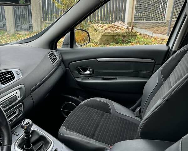 Білий Рено Scenic XMOD, об'ємом двигуна 1.6 л та пробігом 210 тис. км за 9690 $, фото 27 на Automoto.ua