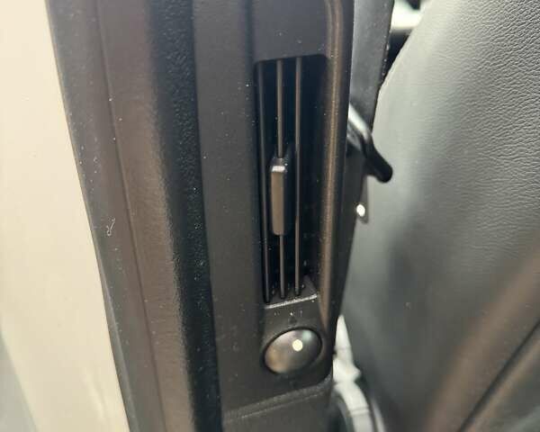 Білий Рено Scenic XMOD, об'ємом двигуна 1.6 л та пробігом 210 тис. км за 9690 $, фото 64 на Automoto.ua