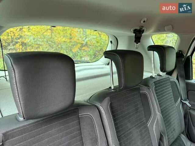 Білий Рено Scenic XMOD, об'ємом двигуна 1.6 л та пробігом 210 тис. км за 9690 $, фото 48 на Automoto.ua