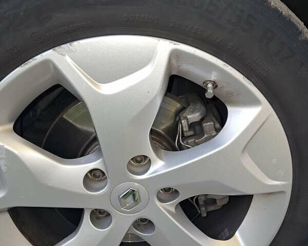 Белый Рено Scenic XMOD, объемом двигателя 1.6 л и пробегом 268 тыс. км за 8900 $, фото 14 на Automoto.ua