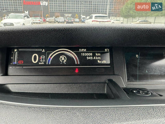 Черный Рено Scenic XMOD, объемом двигателя 1.5 л и пробегом 193 тыс. км за 10600 $, фото 15 на Automoto.ua