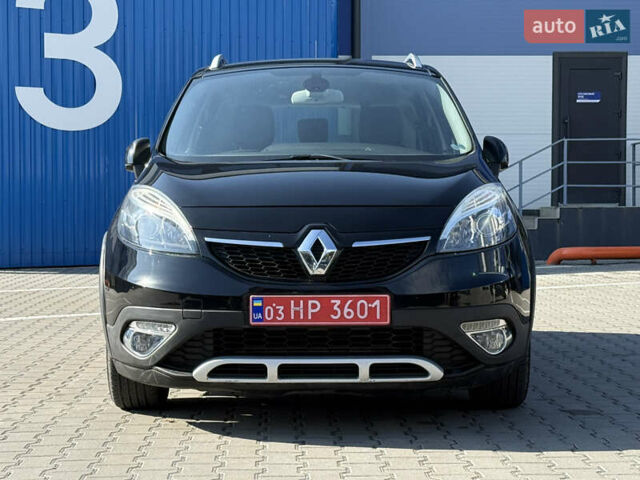 Черный Рено Scenic XMOD, объемом двигателя 0 л и пробегом 202 тыс. км за 8999 $, фото 3 на Automoto.ua