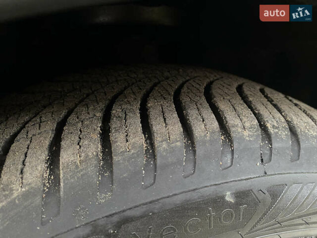 Червоний Рено Scenic XMOD, об'ємом двигуна 1.5 л та пробігом 227 тис. км за 9400 $, фото 25 на Automoto.ua