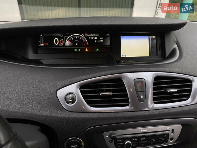 Червоний Рено Scenic XMOD, об'ємом двигуна 1.5 л та пробігом 227 тис. км за 9400 $, фото 62 на Automoto.ua