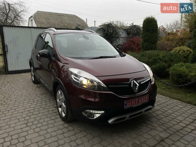 Красный Рено Scenic XMOD, объемом двигателя 1.5 л и пробегом 227 тыс. км за 9400 $, фото 76 на Automoto.ua