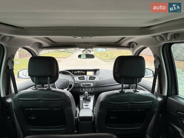 Серый Рено Scenic XMOD, объемом двигателя 1.5 л и пробегом 203 тыс. км за 10300 $, фото 10 на Automoto.ua