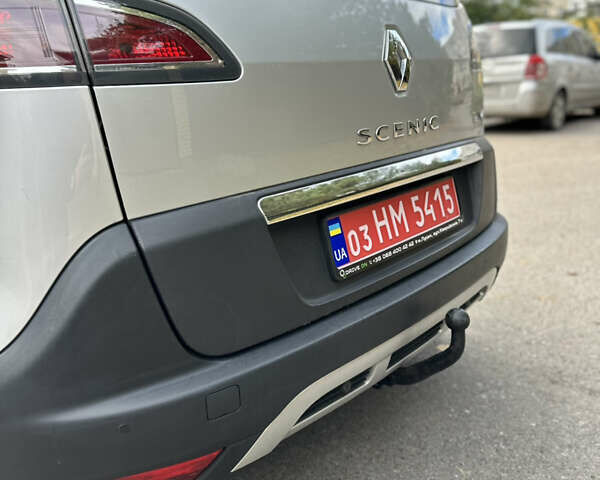 Серый Рено Scenic XMOD, объемом двигателя 1.5 л и пробегом 201 тыс. км за 10600 $, фото 13 на Automoto.ua