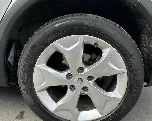 Серый Рено Scenic XMOD, объемом двигателя 1.5 л и пробегом 201 тыс. км за 10800 $, фото 14 на Automoto.ua