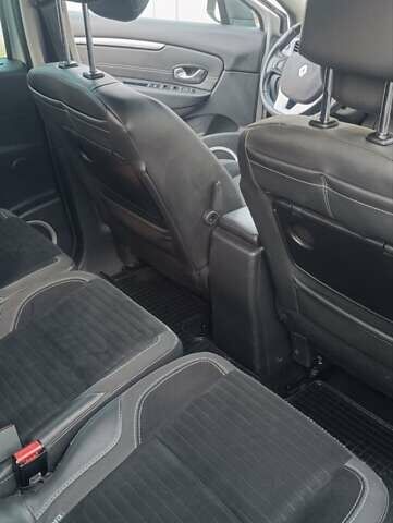 Серый Рено Scenic XMOD, объемом двигателя 1.46 л и пробегом 220 тыс. км за 9949 $, фото 27 на Automoto.ua