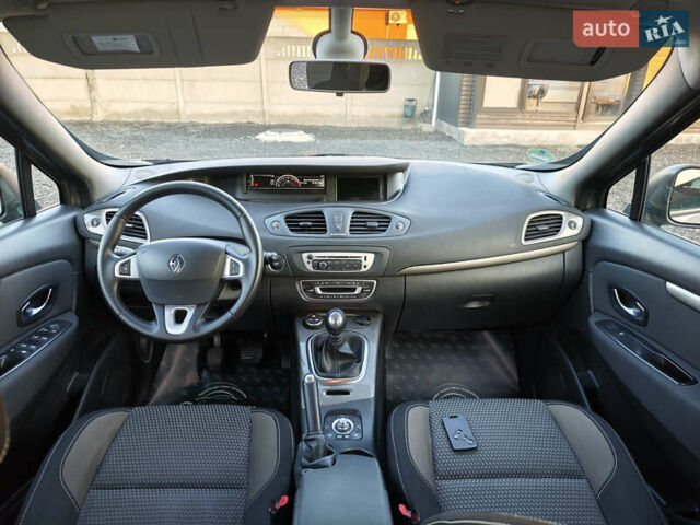 Серый Рено Scenic XMOD, объемом двигателя 1.5 л и пробегом 215 тыс. км за 10999 $, фото 26 на Automoto.ua