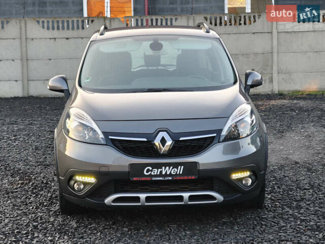 Серый Рено Scenic XMOD, объемом двигателя 1.5 л и пробегом 215 тыс. км за 10999 $, фото 1 на Automoto.ua