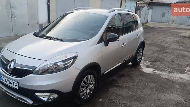 Сірий Рено Scenic XMOD, об'ємом двигуна 1.46 л та пробігом 220 тис. км за 10250 $, фото 3 на Automoto.ua