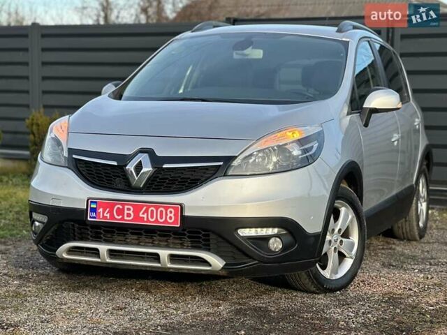 Серый Рено Scenic XMOD, объемом двигателя 1.5 л и пробегом 178 тыс. км за 9000 $, фото 28 на Automoto.ua