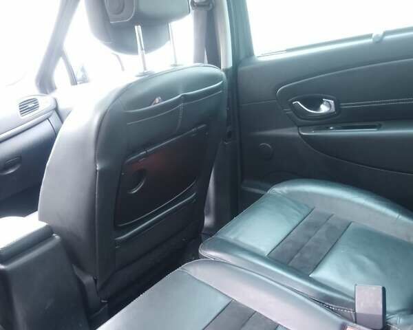 Сірий Рено Scenic XMOD, об'ємом двигуна 1.2 л та пробігом 244 тис. км за 9800 $, фото 5 на Automoto.ua