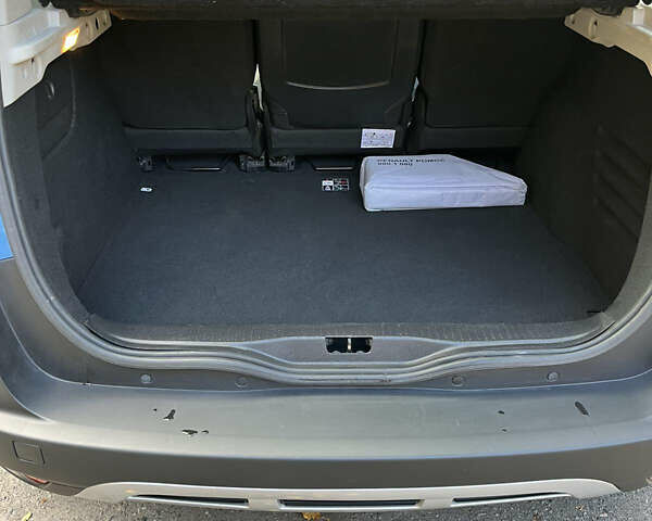 Синий Рено Scenic XMOD, объемом двигателя 1.5 л и пробегом 231 тыс. км за 9650 $, фото 35 на Automoto.ua