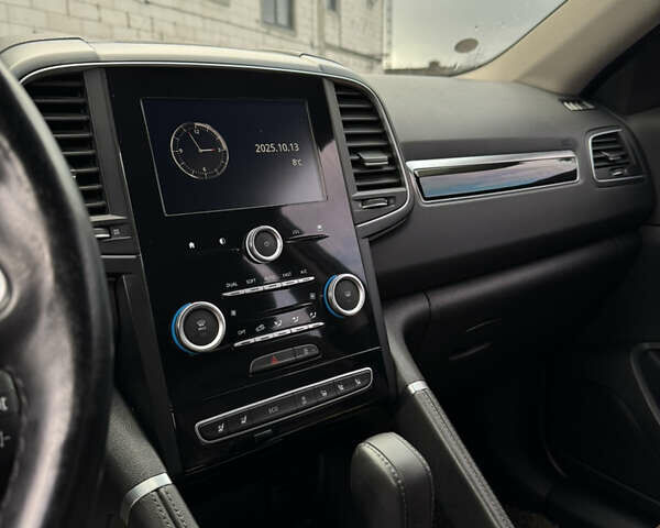 Чорний Рено SM6, об'ємом двигуна 2 л та пробігом 127 тис. км за 16900 $, фото 16 на Automoto.ua