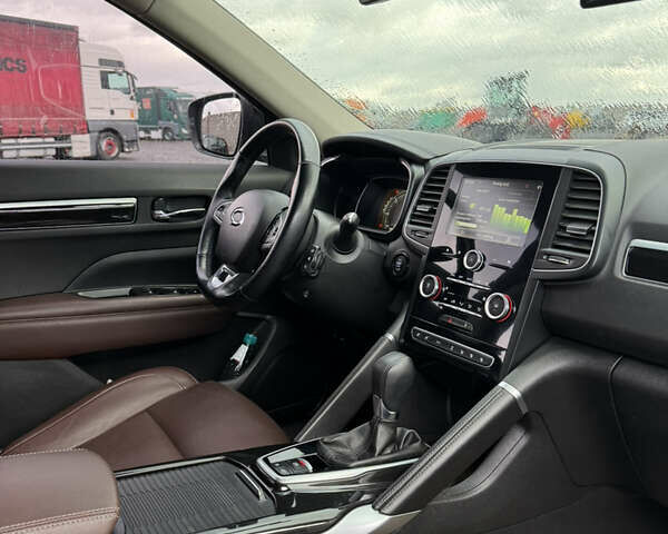 Чорний Рено SM6, об'ємом двигуна 2 л та пробігом 127 тис. км за 16900 $, фото 11 на Automoto.ua