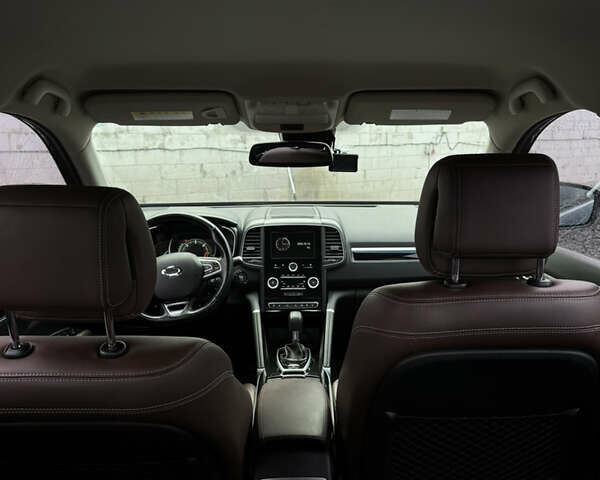 Чорний Рено SM6, об'ємом двигуна 2 л та пробігом 127 тис. км за 16900 $, фото 15 на Automoto.ua