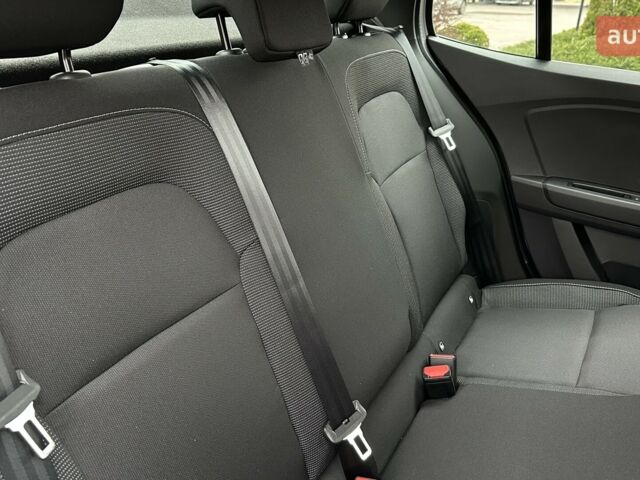 Рено Taliant, об'ємом двигуна 1 л та пробігом 0 тис. км за 17959 $, фото 10 на Automoto.ua