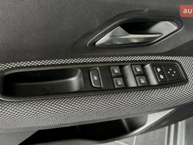Рено Taliant, объемом двигателя 1 л и пробегом 0 тыс. км за 20325 $, фото 19 на Automoto.ua