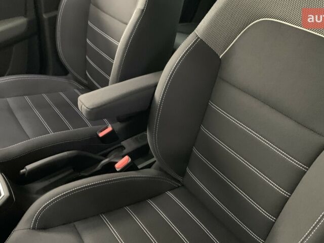 Рено Taliant, объемом двигателя 1 л и пробегом 0 тыс. км за 18800 $, фото 13 на Automoto.ua