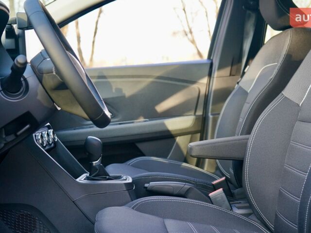 Рено Taliant, объемом двигателя 1 л и пробегом 0 тыс. км за 20917 $, фото 13 на Automoto.ua