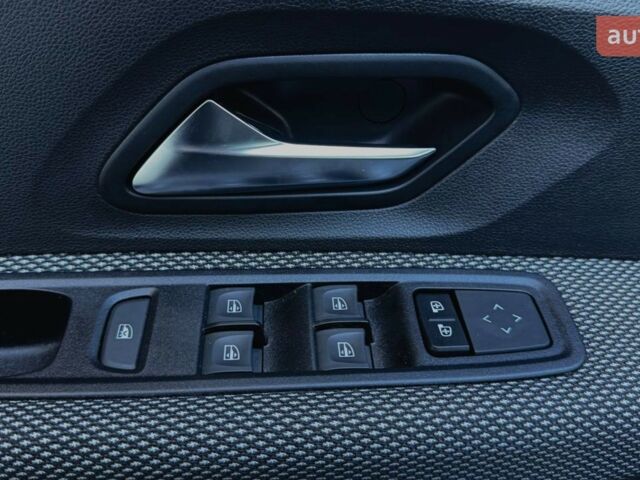 Рено Taliant, об'ємом двигуна 1 л та пробігом 0 тис. км за 20573 $, фото 15 на Automoto.ua