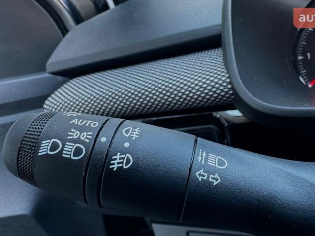 Рено Taliant, об'ємом двигуна 1 л та пробігом 0 тис. км за 20728 $, фото 16 на Automoto.ua