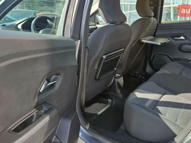 Рено Taliant, объемом двигателя 1 л и пробегом 0 тыс. км за 20762 $, фото 26 на Automoto.ua