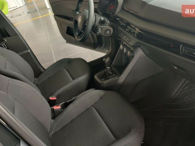 Рено Taliant, объемом двигателя 1 л и пробегом 0 тыс. км за 17541 $, фото 17 на Automoto.ua