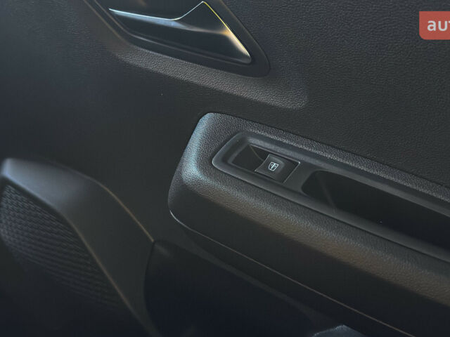 Рено Taliant, об'ємом двигуна 1 л та пробігом 0 тис. км за 20602 $, фото 20 на Automoto.ua