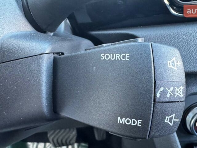 Рено Taliant, об'ємом двигуна 1 л та пробігом 0 тис. км за 20728 $, фото 17 на Automoto.ua