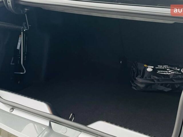 купить новое авто Рено Taliant 2025 года от официального дилера ТзОВ Луцьк-Експо Рено фото