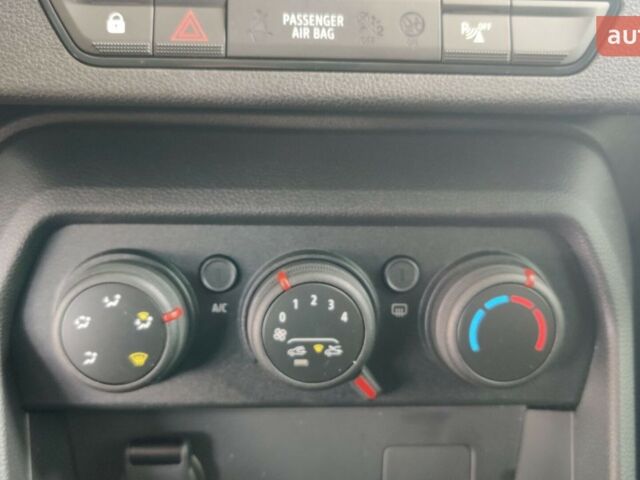 Рено Taliant, объемом двигателя 1 л и пробегом 0 тыс. км за 19018 $, фото 18 на Automoto.ua