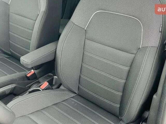 купить новое авто Рено Taliant 2025 года от официального дилера ТзОВ Луцьк-Експо Рено фото