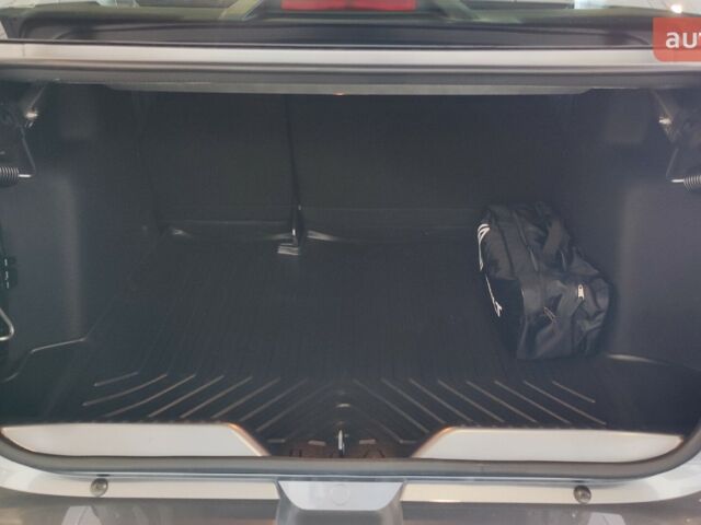 Рено Taliant, объемом двигателя 1 л и пробегом 0 тыс. км за 19221 $, фото 13 на Automoto.ua