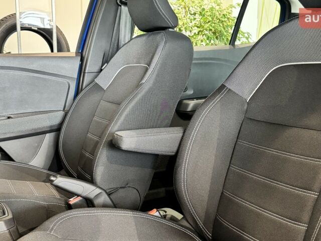 купить новое авто Рено Taliant 2025 года от официального дилера АРМА МОТОРС Рено фото