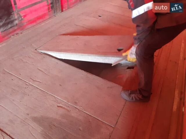 Красный Renders РОК, объемом двигателя 0 л и пробегом 100 тыс. км за 5900 $, фото 14 на Automoto.ua