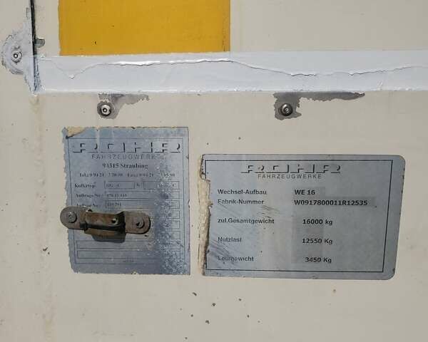 Белый Рохр Рохр, объемом двигателя 0 л и пробегом 100 тыс. км за 8900 $, фото 1 на Automoto.ua