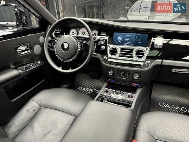 Черный Ролс Ройс Гост, объемом двигателя 6.6 л и пробегом 8 тыс. км за 159900 $, фото 35 на Automoto.ua