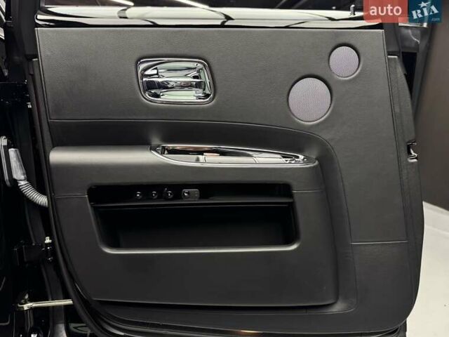 Черный Ролс Ройс Гост, объемом двигателя 6.6 л и пробегом 8 тыс. км за 159900 $, фото 38 на Automoto.ua