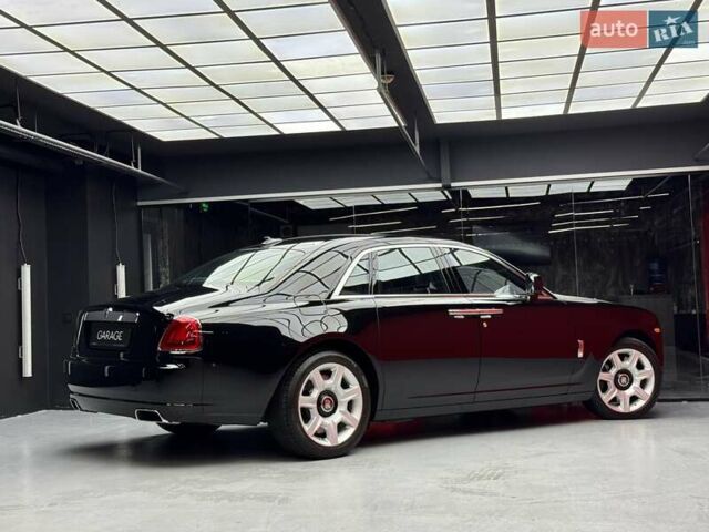 Черный Ролс Ройс Гост, объемом двигателя 6.6 л и пробегом 8 тыс. км за 159900 $, фото 16 на Automoto.ua