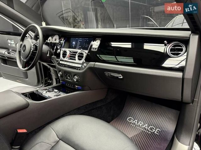 Черный Ролс Ройс Гост, объемом двигателя 6.6 л и пробегом 8 тыс. км за 159900 $, фото 59 на Automoto.ua