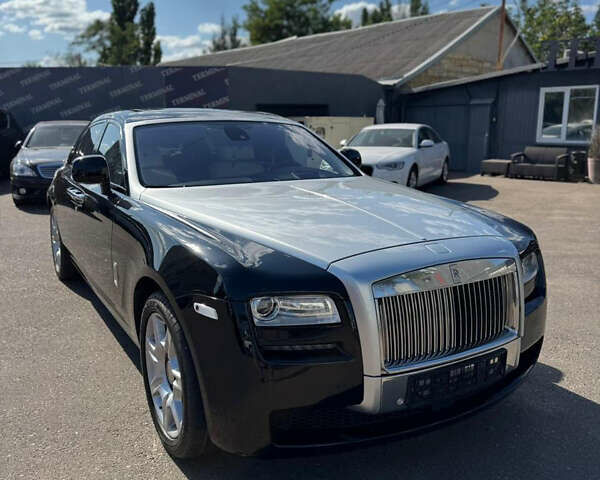 Черный Ролс Ройс Гост, объемом двигателя 6.6 л и пробегом 70 тыс. км за 85000 $, фото 17 на Automoto.ua
