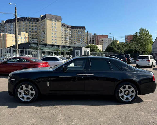 Черный Ролс Ройс Гост, объемом двигателя 6.6 л и пробегом 70 тыс. км за 85000 $, фото 5 на Automoto.ua