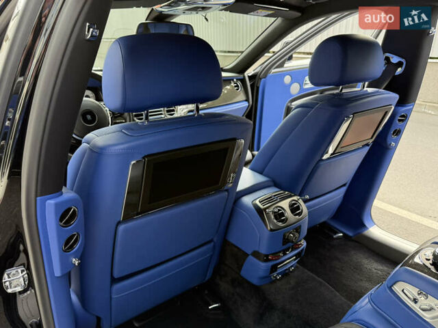 Черный Ролс Ройс Гост, объемом двигателя 6.59 л и пробегом 21 тыс. км за 325000 $, фото 56 на Automoto.ua