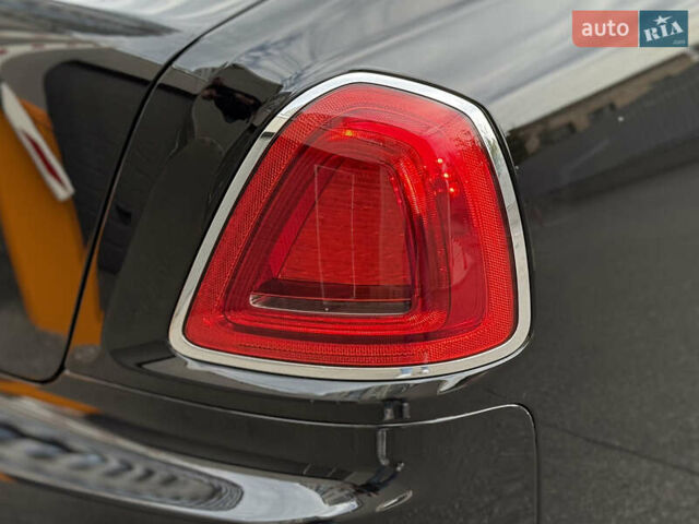 Черный Ролс Ройс Гост, объемом двигателя 6.59 л и пробегом 21 тыс. км за 325000 $, фото 43 на Automoto.ua