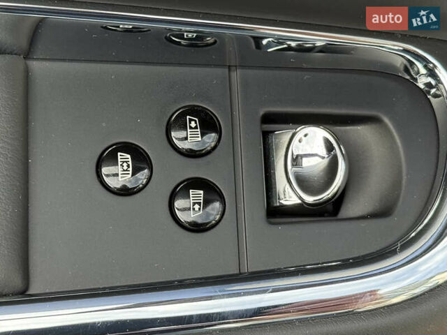 Черный Ролс Ройс Гост, объемом двигателя 6.59 л и пробегом 21 тыс. км за 320000 $, фото 78 на Automoto.ua