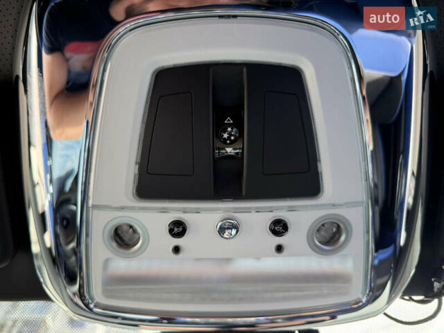 Черный Ролс Ройс Гост, объемом двигателя 6.59 л и пробегом 21 тыс. км за 320000 $, фото 111 на Automoto.ua