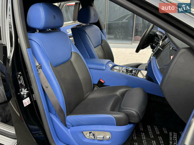 Черный Ролс Ройс Гост, объемом двигателя 6.59 л и пробегом 21 тыс. км за 325000 $, фото 51 на Automoto.ua